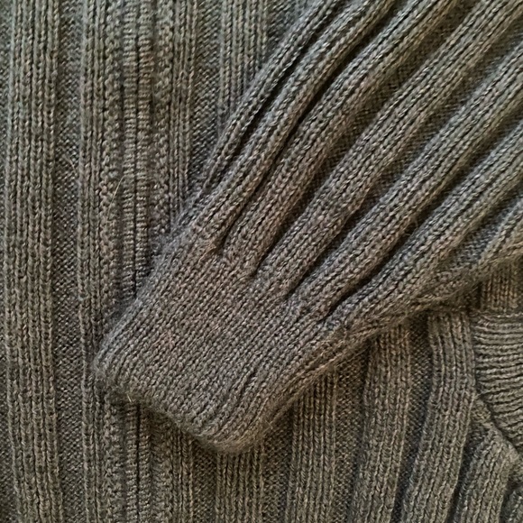 Men’s zipper sweater approximately US size large - Picture 5 of 5